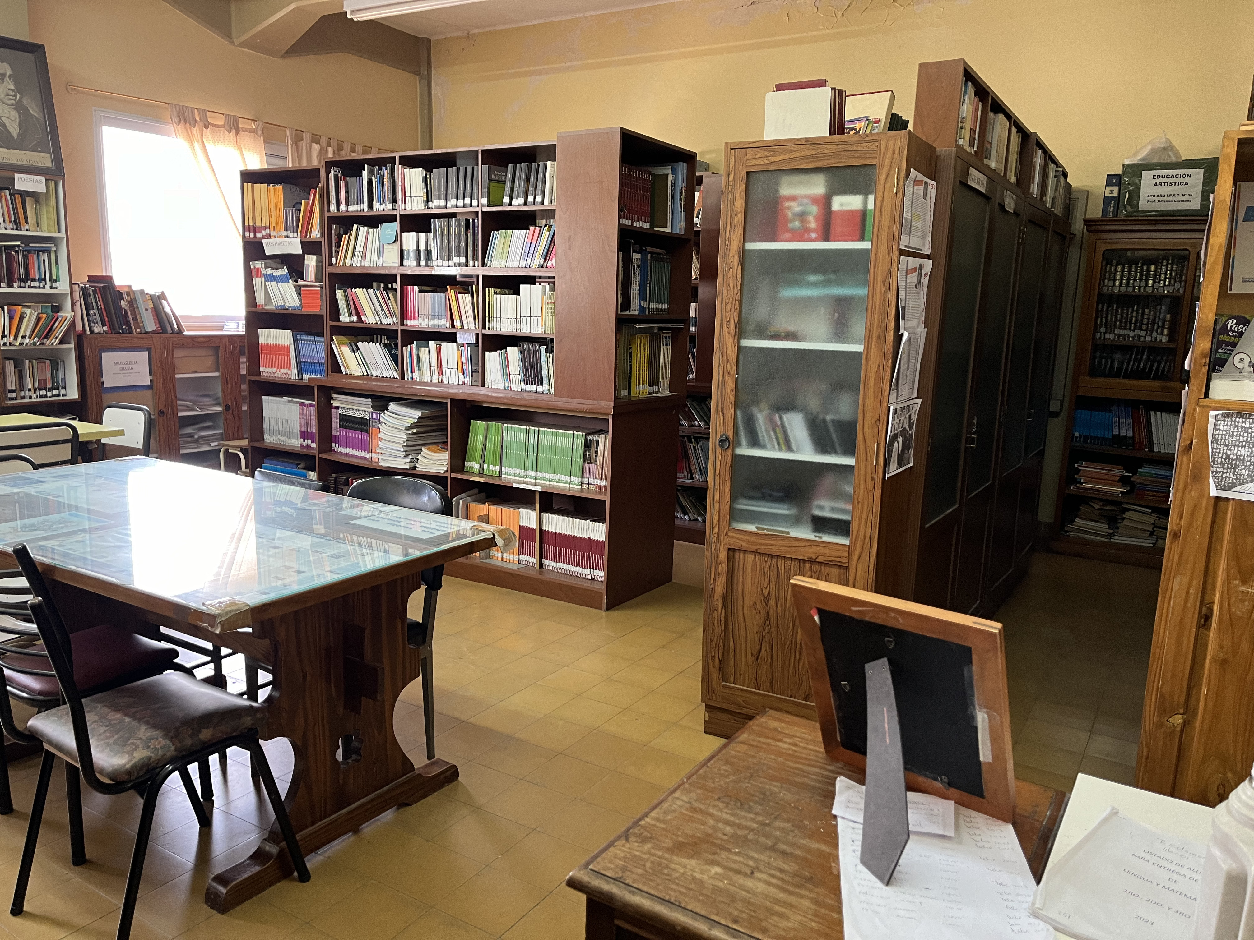 Biblioteca IPET 50